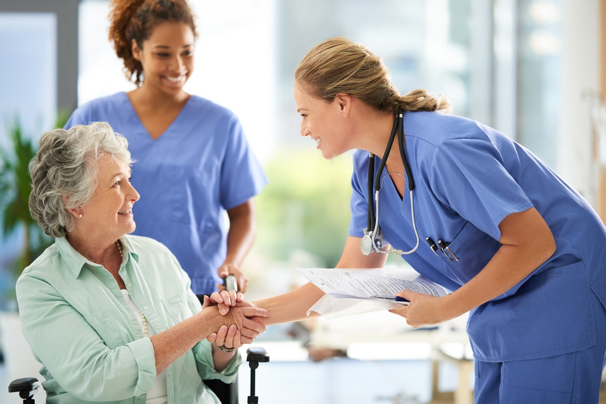 Midtown Oaks Post Acute Guide: How Skilled Nursing Helps Prevent Hospital Readmissions